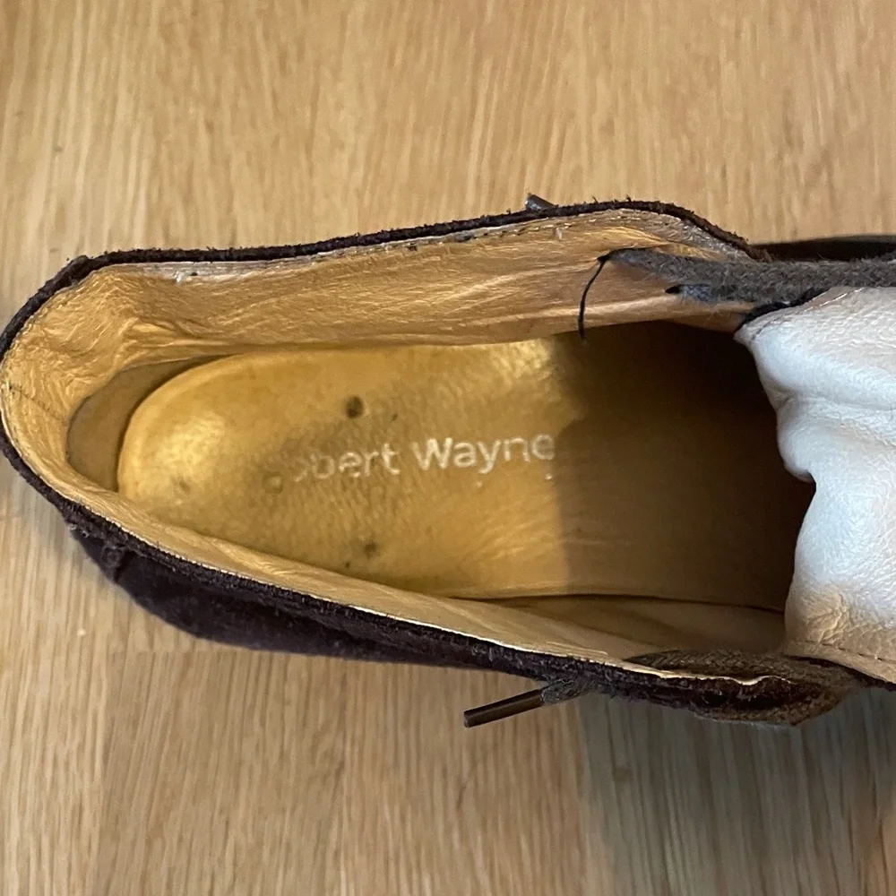 Robert Wayne Dark Suede Chukka Boots